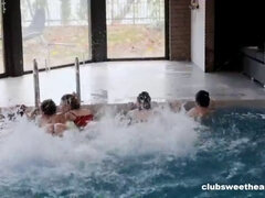 18 años, Amateur, Penetracion con dedos, Hd, Orgía, Afeitado, Ducha, Adolescente