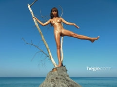 Amateur, Asiático, Playa, Morena, Hd, Al aire libre, Pequeña, Solo