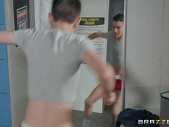 Culo, Británico, Estilo perrito, Europeo, Corridas faciales, Atragantadas, Pajear, Tatuaje