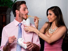 Gros cul, Grosse bite, Gros seins, Sucer une bite, Plantureuse, Chatte, Maigrichonne, Suçant