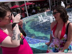 Tussi, Strand, Vollbusig, Pummelig, Hd, Natürlich, Natürlichen titten, Im freien