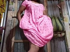 18 ans, Tante, Gros cul, Fait maison, Indienne, Embrassement, Mature, Pompe