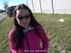 Kreng, Blond, Pijpbeurt, Sperma, Diep in de keel, Moeder die ik wil neuken, Buiten, Kort haar