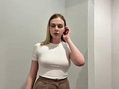 MY NEW UPSTAIRS NEIGHBOR TURNED OUT TO BE A WHORE AND SPREAD HER LEGS IN THE HALLWAY - PUBLIC SEX