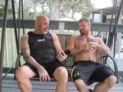 Enthousiasteling, Amerikaans, Grote kont, Pijpbeurt, Sperma shot, Arts, Mexicaans, Moeder