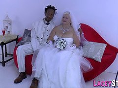 ぽっちゃり, デカ尻, 結婚, お婆さん, 異人種間, 熟年, ストッキング