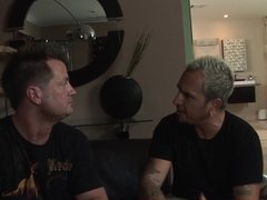 Army veterans visiting hot asian masseuse Asa Akira for some double action