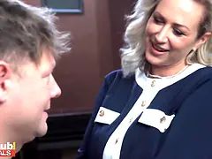 Culo, Gorda, Culo grande, Verga grande, Tetas grandes, Mamá, Monstruo, Montar