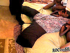 Africain, Amateur, Gros cul, Grosse bite, Noire, Sucer une bite, Tir de sperme, Noir ébène