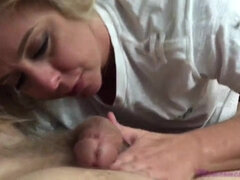 Playa, Culo grande, Tetas grandes, Rubia, Corrida, Maduro, Madres para coger, Pov