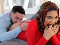 お尻, 茶髪の, バック, 手コキする, 異人種間, キス, タトゥー, ティーン