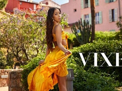 Mamada, Morena, Estilo perrito, Vestido, Latina, Tetas naturales, Flaco, Adolescente