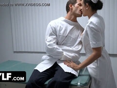 Gros seins, Médecin, Faciale, Hard, Hd, Infirmière, Tabou, Nénés