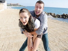 18, デカチン, デカパイ, フェラチオ, バック, アウトドア, ガリガリ, ティーン