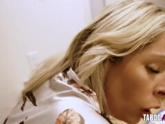 Tussi, Grosser arsch, Grosse titten, Blondine, Milf, Pornostars, Pov, Rasiert