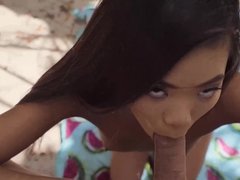 Asiatique, Cul, Bikini, Petite amie, Petite femme, Cheveux courts, Nénés, Mouillée