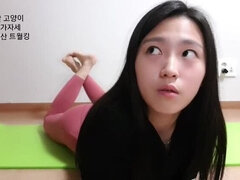 Hot Korean Girl in Yoga Pants Shows Off Her Big Ass