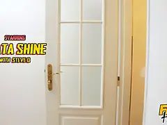 浴室, エロ熟女, 指いじり, 面白, ヌード, オーガズム, ロシア人, 叫ぶ