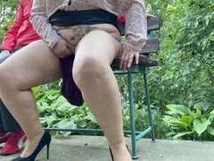Gros cul, Fait maison, Mère que j'aimerais baiser, Maman, De plein air, Culottes ou slips, Public, Jarretelles