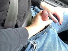 Belle grosse femme bgf, Gros cul, Sucer une bite, Voiture, Rondelette, Couple, Tir de sperme, Branlette thaïlandaise