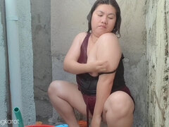 Filipina Taking A Bath Outside The House Got Fuck