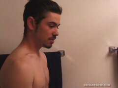 Salle de bains, Tir de sperme, Homosexuelle, Masturbation, Douche, Se déshabiller, Allumeuse