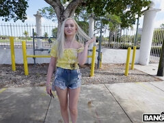 18 jaar, Enthousiasteling, Blond, Lul, Buiten, Kut duiken, Softcore pornografie, Tiener