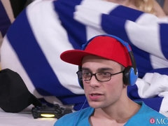 Culo, Chica, Rubia, Morena, Penetracion con dedos, Lamidas, Hijo, Calientapollas