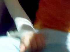 Sucer une bite, Voiture, Tir de sperme, Fille latino, Public, Jupe