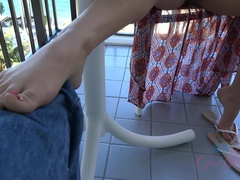 Arsch, Bikini, Schwarz, Braunhaarige, Kleid, Freundin, Handjob, Pov