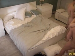 Achter de coulissen, Blond, Bruinharig, Lul, Orgie, Realiteit, Roodharige vrouw, Trio