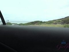 Amateur, Playa, Mamada, Coche, Pov, Público, Calcetines, Tetas