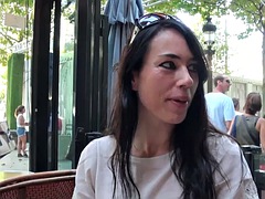 In den arsch, Blasen, Braunhaarige, Spermaladung, Französisch, Gruppensex, Hardcore, Interrassisch