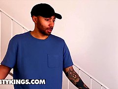 Grosse bite, Sucer une bite, Éjaculer dans la bouche, Léchez, Petite femme, Chatte, Tatouage, Nénés