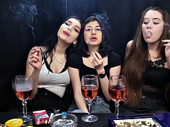 Amateur, Fétiche, Homosexuelle, Embrassement, Lesbienne, Russe, Plan cul à trois