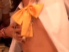 Aziatisch, Blond, Japaans, Tiener, Trio, Tieten likken