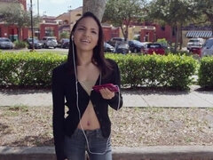 18 летние, Большой член, Минет, Секс без цензуры, Латиноамериканки, Крошечные, На публике, Молоденькие