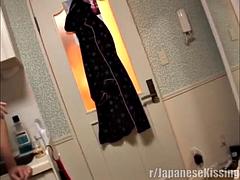 Asiatisch, Fesselspiele, Fetisch, Japanische massage, Küssen, Lesbisch, Lecken