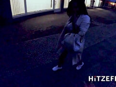 素人, デカ尻, 茶髪の, 巨大, 淫乱熟女, 公共, タトゥー, オッパイの