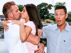 デカ尻, デカチン, デカパイ, フェラチオ, バック, ガリガリ, ティーン, 三人