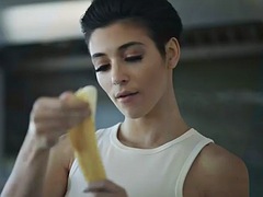 茶髪の, チン, 汚れた　, 毛深い, 下着, ピアス, ティーン, オッパイの