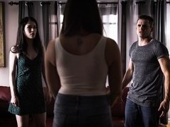 デカパイ, フェラチオ, 茶髪の, バック, 女 人男 人, 淫乱熟女, タトゥー, 三人