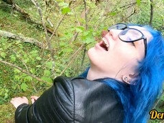 In den arsch, Blasen, Spermaladung, Aufs gesicht abspritzen, Brille, Öffentlich, Muschi, Jungendliche (18+)