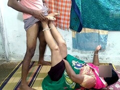 Kont naar mond, Grote kont, Grote lul, Indisch, Rijpe lesbienne, Moeder, Zoon, Tietenklus