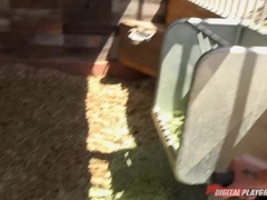 Leie, Grosse titten, Aufs gesicht abspritzen, Handjob, Im freien, Realität, Schlucken, Spanner