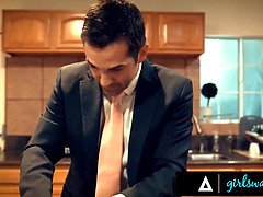 Grote kont, Grote mammen, Man, Lesbisch, Likken, Natuurlijke tieten, Realiteit, Vrouw