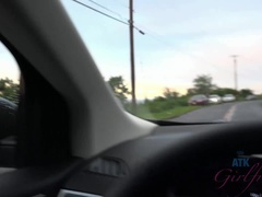 Brunette brune, Embrassement, De plein air, Pov, Public, Chatte, Rasée, Nénés