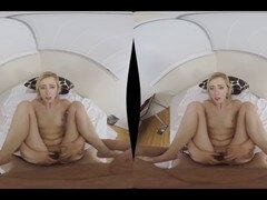 Tridimensionnel, Compilation, Pieds
