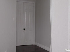 Oliver Flynn fucks Kimmy Granger & her stepmom