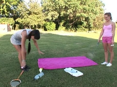 Voetbeurt, Frans, Orgasme, Kut duiken, Geschoren, Zuigen, Tiener, Speelgoed